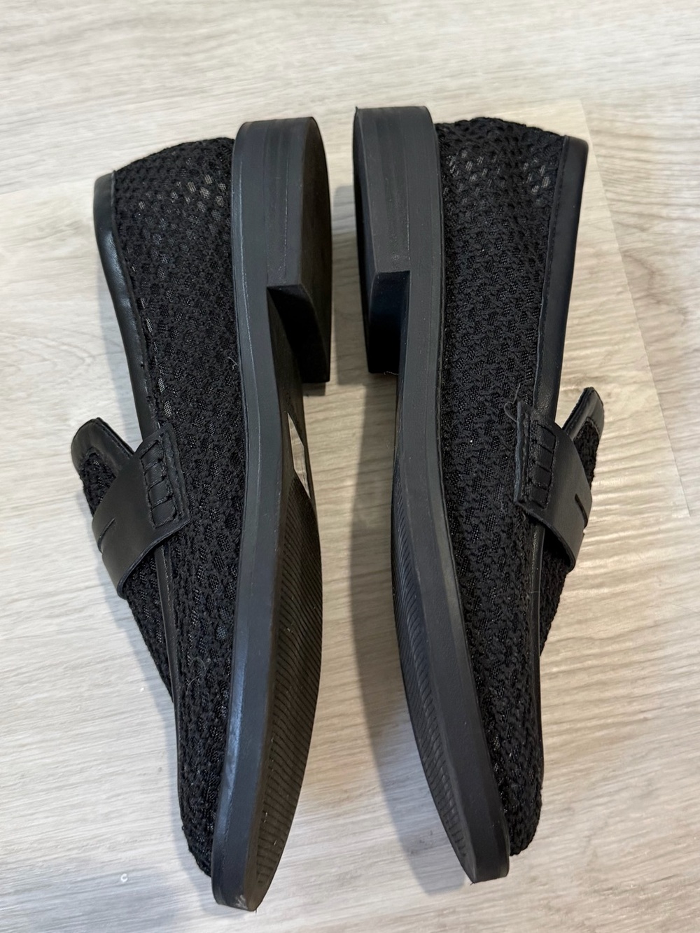 Steve Madden Black Mesh Slip-On Penny Loafers - Picture 3 of 4